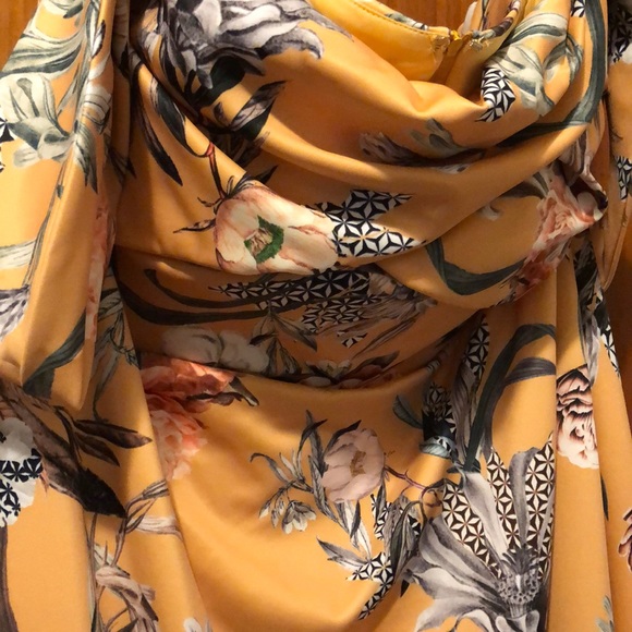 ASOS Curve Floral Bardot Midi Pencil Dress - Picture 4 of 6